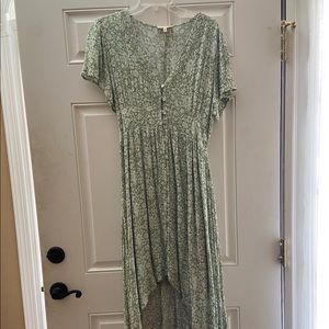 PROMESA 
Green & White Floral Dress